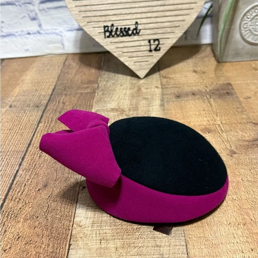 Frank Olive Vintage 100% wool magenta black Ladies Hat Private collection